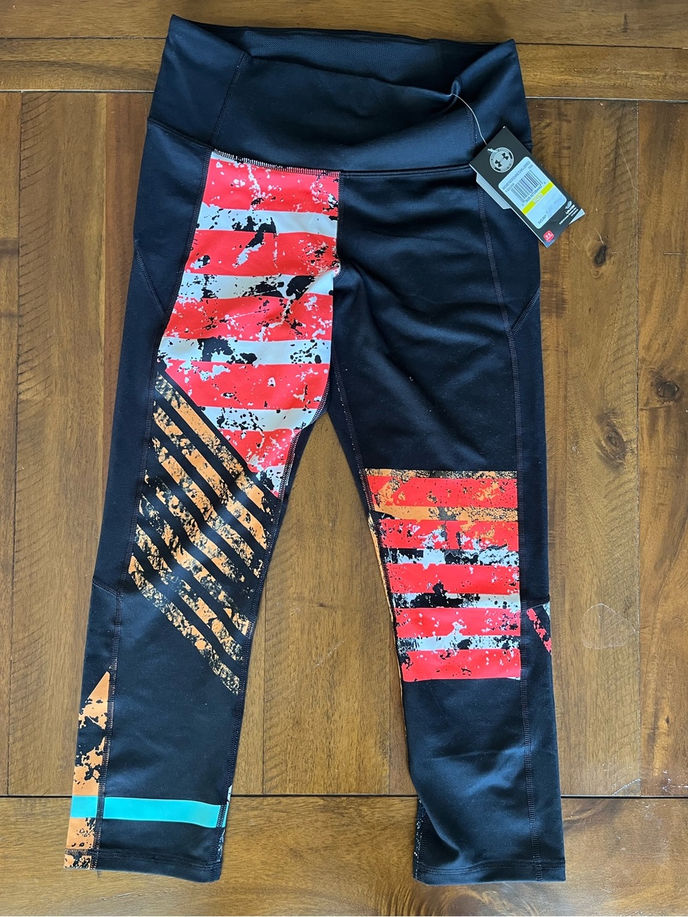 NWT Under Armour Women’s Capri Cropped Leggings